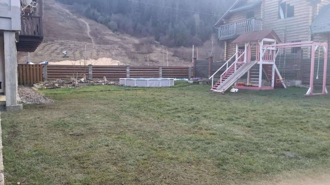 Ліза Daire Slavske Dış mekan fotoğraf